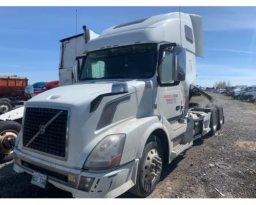 Miscellaneous Parts Volvo VNL Holst Truck Parts