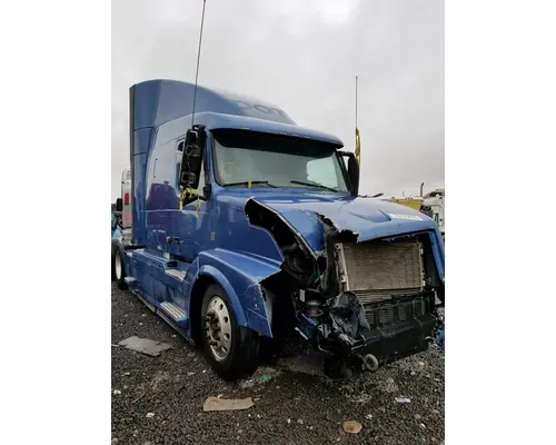 Miscellaneous Parts Volvo VNL Holst Truck Parts