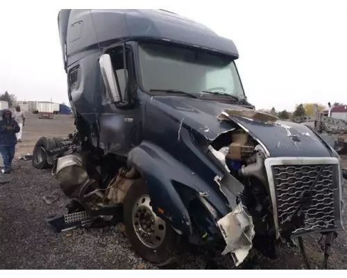 Miscellaneous Parts Volvo VNL Holst Truck Parts