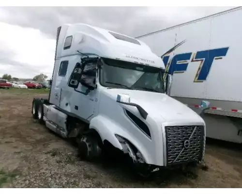 Miscellaneous Parts Volvo VNL Holst Truck Parts