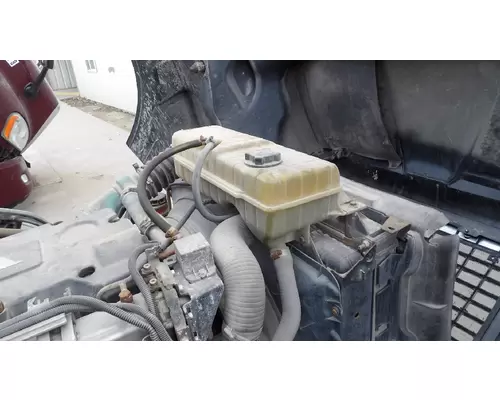 Radiator Overflow Bottle VOLVO VNL LKQ Thompson Motors - Wykoff