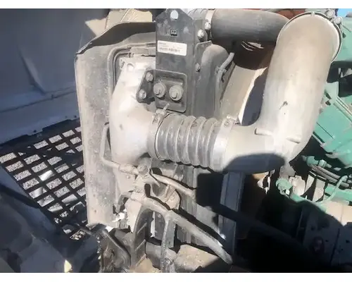 Radiator Volvo VNL HOLST TRUCK PARTS