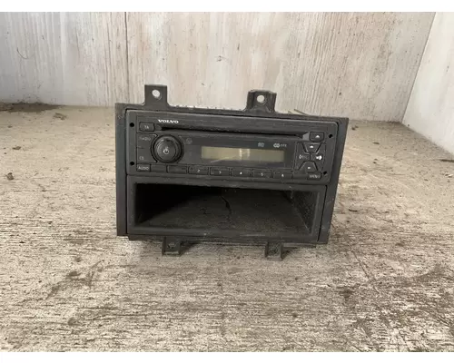 Radio VOLVO VNL Custom Truck One Source