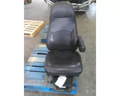 Seat, Front VOLVO VNL LKQ Thompson Motors - Wykoff