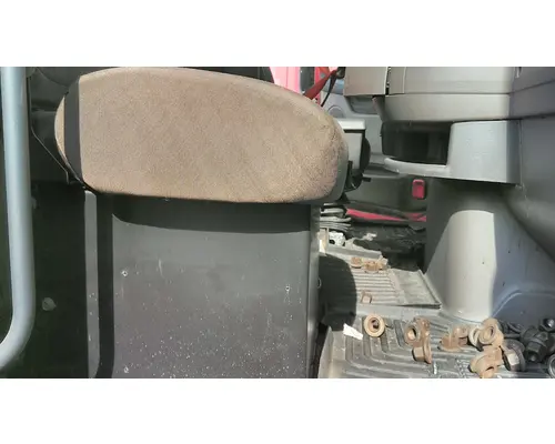 Seat, Front VOLVO VNL LKQ Heavy Truck - Goodys