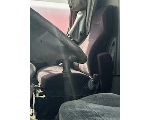 Seat, Front VOLVO VNL LKQ Geiger Truck Parts