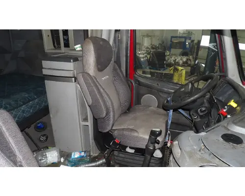 Seat, Front VOLVO VNL LKQ Thompson Motors - Wykoff