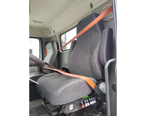 Seat, Front VOLVO VNL LKQ Thompson Motors - Wykoff