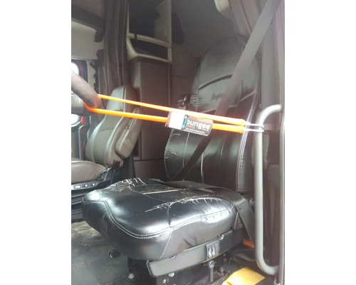 Seat, Front VOLVO VNL LKQ Thompson Motors - Wykoff