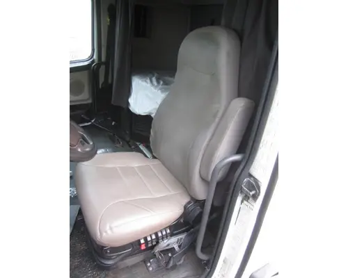 Seat, Front VOLVO VNL LKQ Heavy Truck Maryland