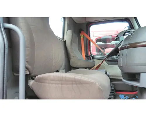 Seat, Front VOLVO VNL LKQ Heavy Truck - Goodys