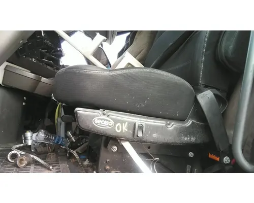 Seat, Front VOLVO VNL LKQ Heavy Truck - Goodys