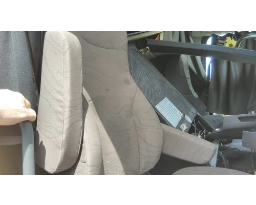 Seat, Front VOLVO VNL LKQ Heavy Truck - Goodys
