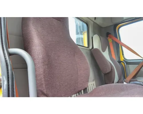 Seat, Front VOLVO VNL LKQ Heavy Truck - Goodys