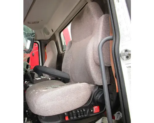 Seat, Front VOLVO VNL Tim Jordan's Truck Parts, Inc.