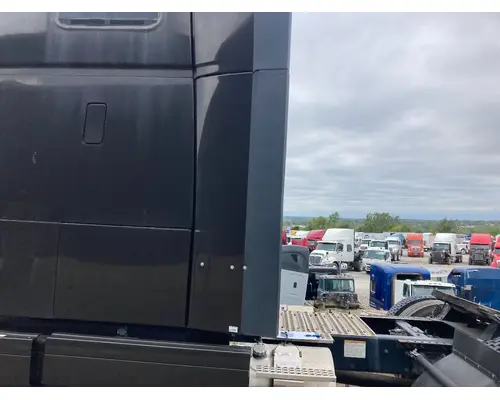 Sleeper Fairing Volvo VNL Vander Haags Inc Kc