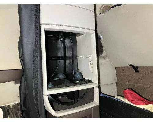 Sleeper Volvo VNL Vander Haags Inc SF
