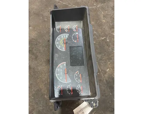 Speedometer Head Cluster VOLVO VNL Truck Salvage International Inc