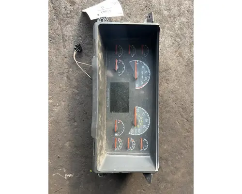 Speedometer Head Cluster VOLVO VNL Truck Salvage International Inc