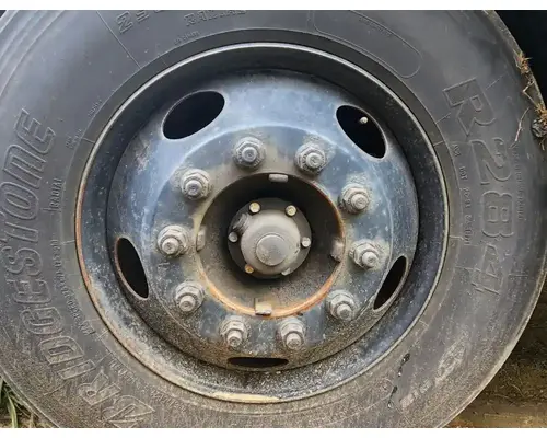 Spindle / Knuckle, Front Volvo VNL Complete Recycling Group LLC