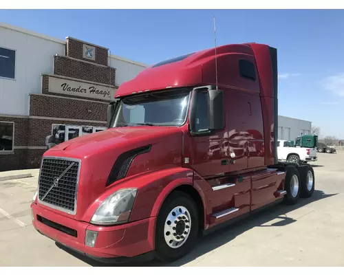 Complete Vehicle Volvo VNL Vander Haags Inc Kc