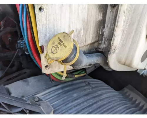 Windshield Washer Reservoir Volvo VNL Vander Haags Inc Dm