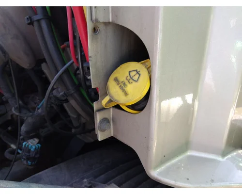 Windshield Washer Reservoir VOLVO VNL LKQ Heavy Truck Maryland