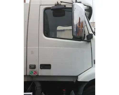 Door Assembly, Front VOLVO VNM 1999-2020 LKQ Wholesale Truck Parts