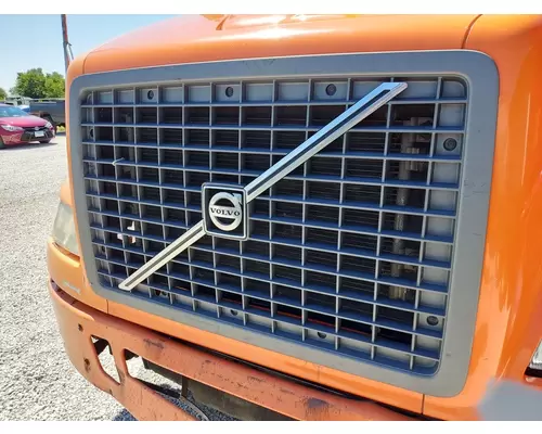 Grille VOLVO VNM 2004-2020 LKQ Geiger Truck Parts
