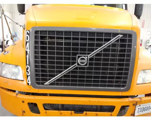 Grille VOLVO VNM 2004-2020 LKQ Thompson Motors - Wykoff