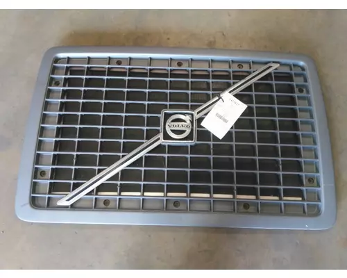 Grille VOLVO VNM 2004-2020 LKQ Heavy Truck Maryland
