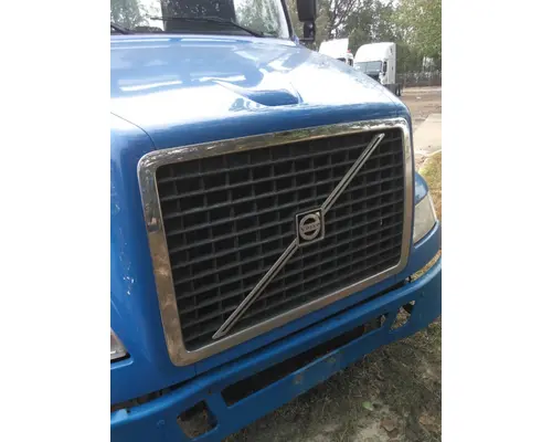 Grille VOLVO VNM 2004-2020 LKQ Plunks Truck Parts And Equipment - Jackson