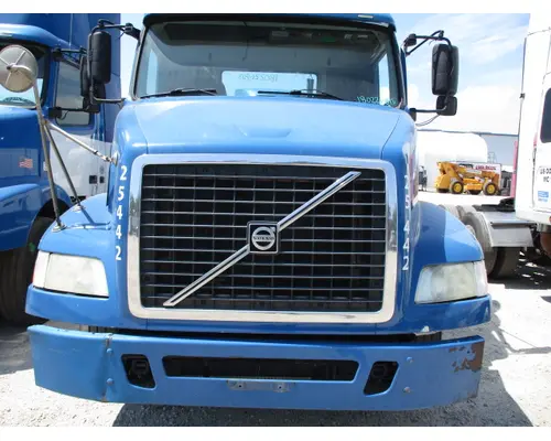 Hood VOLVO VNM 2004-2020 LKQ Heavy Truck - Tampa