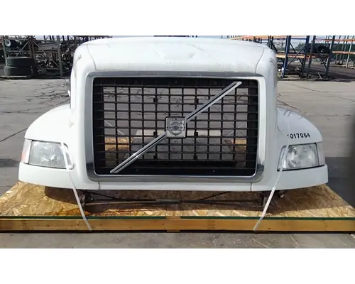 Hood VOLVO VNM 2004-2020 LKQ Western Truck Parts