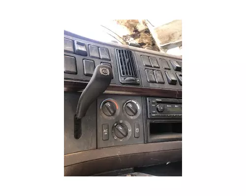 Air Conditioning Selector VOLVO VNM64T American Truck Salvage