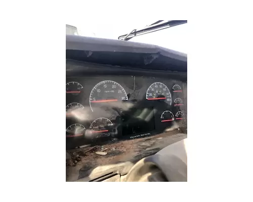 Instrument Cluster VOLVO VNM64T American Truck Salvage