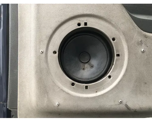 Radio Volvo VNM Vander Haags Inc Cb