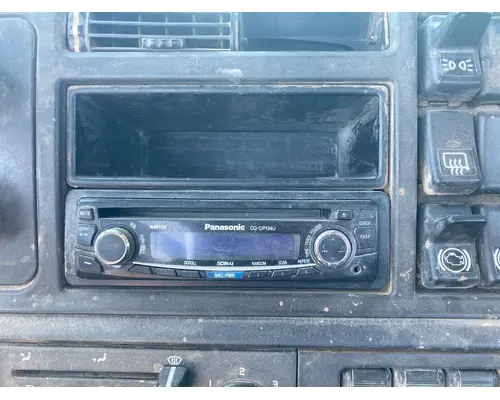 Radio Volvo VNM Vander Haags Inc Kc