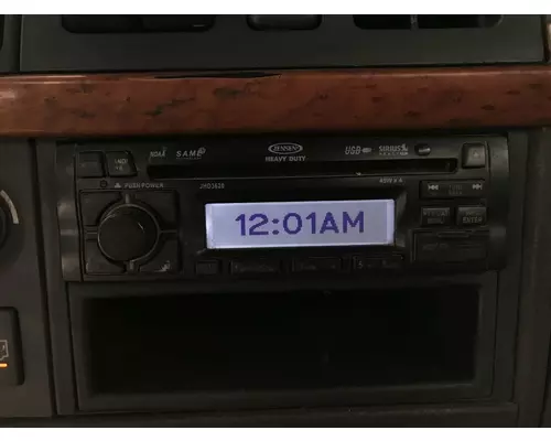 Radio Volvo VNM Vander Haags Inc Cb