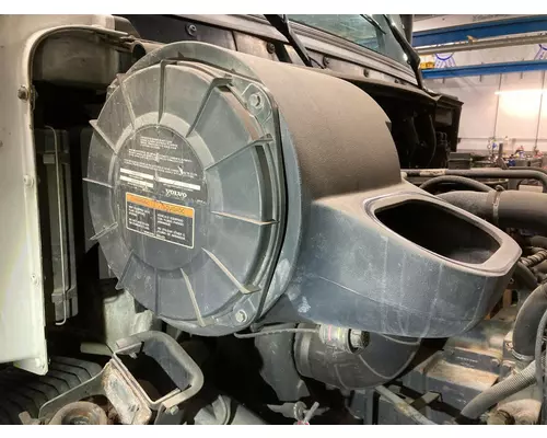 Air Cleaner Volvo VNM Vander Haags Inc Sf