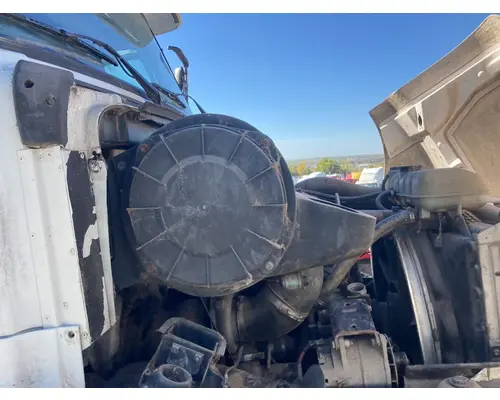 Air Cleaner Volvo VNM Vander Haags Inc Kc