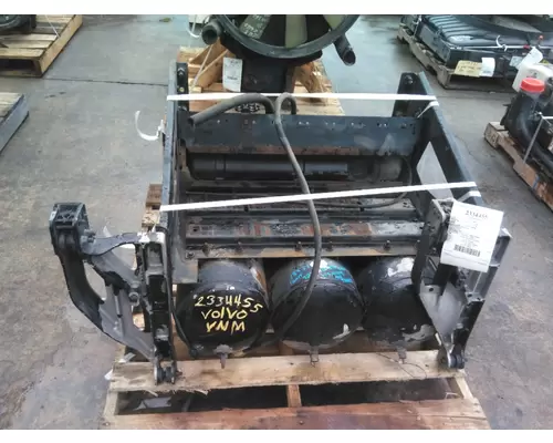 Battery Box VOLVO VNM LKQ Heavy Truck Maryland