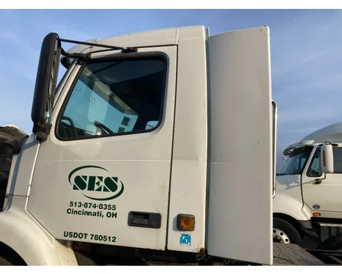 Cab Volvo VNM Vander Haags Inc COL
