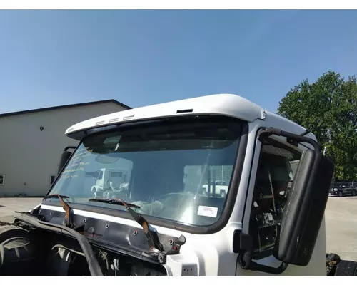 Sun Visor (External) VOLVO VNM LKQ Thompson Motors - Wykoff