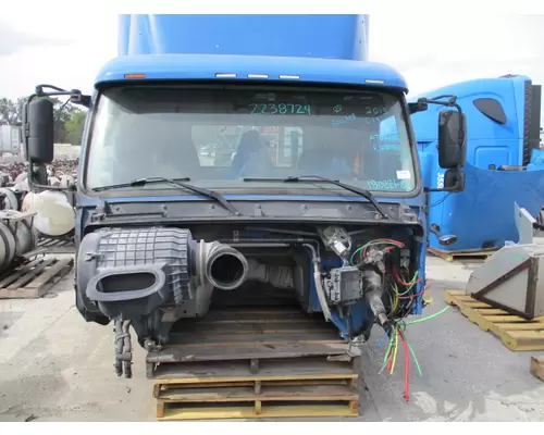 Cab VOLVO VNM LKQ Heavy Truck - Tampa