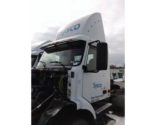 Cab VOLVO VNM LKQ Heavy Truck Maryland