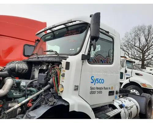 Cab VOLVO VNM LKQ Heavy Truck Maryland
