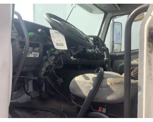 Cab VOLVO VNM CRJ Heavy Trucks and Parts