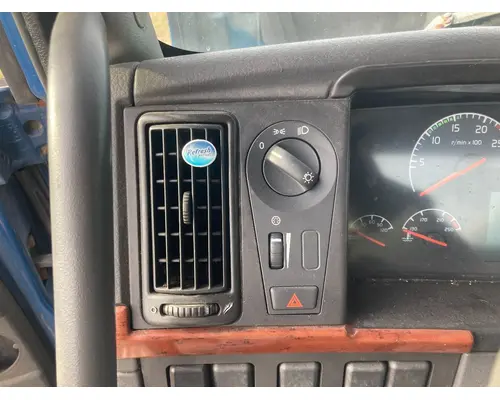 Dash Assembly Volvo VNM Vander Haags Inc Kc