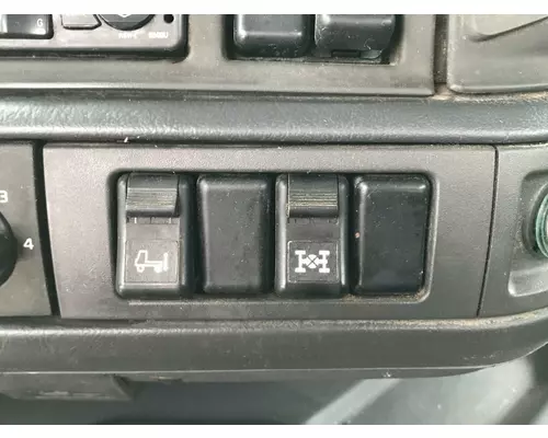 Dash Panel Volvo VNM Vander Haags Inc Cb